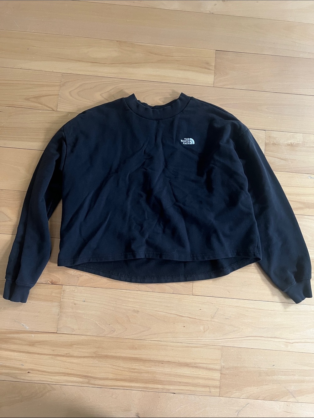 The North Face Women's Black Evolution Crew Neck - Picture 3 of 5